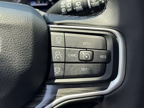Used 2022 Jeep Wagoneer Series III w/ Flexible Seating Group AWD/4WD image 20