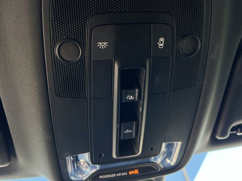 Used 2020 Audi Q3 2.0T Premium image 33