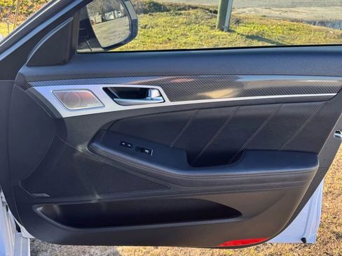 Used 2019 Genesis G80 3.3T Sport image 18