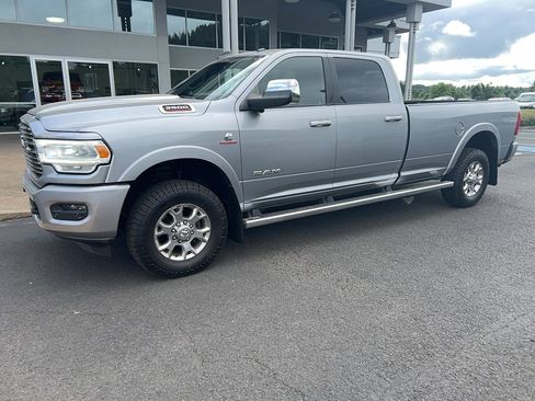 Used 2019 RAM 3500 Laramie AWD/4WD image 1