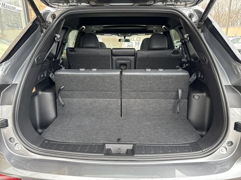 Used 2022 Mitsubishi Outlander SEL Black Edition image 12