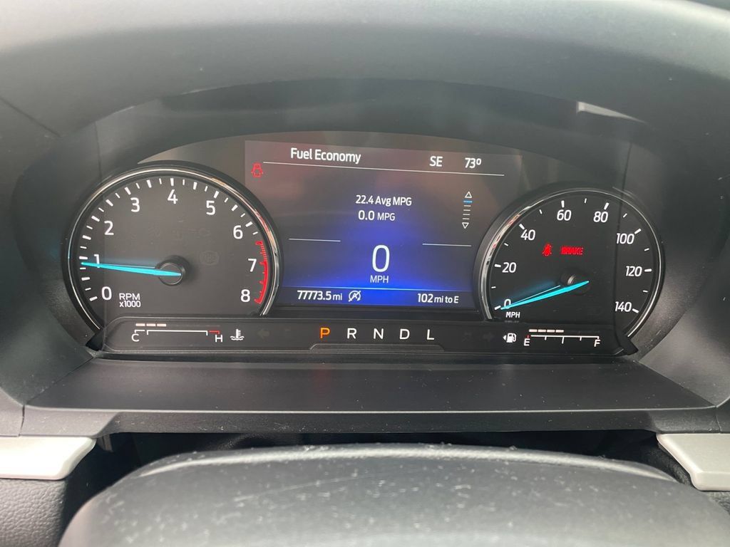 Used 2024 Ford Explorer XLT AWD/4WD image 19