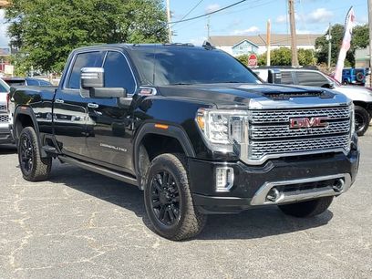Used 2022 GMC Sierra 2500 Denali w/ Denali Black Diamond Edition