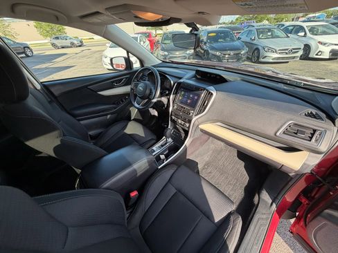 Used 2019 Subaru Ascent Premium image 32