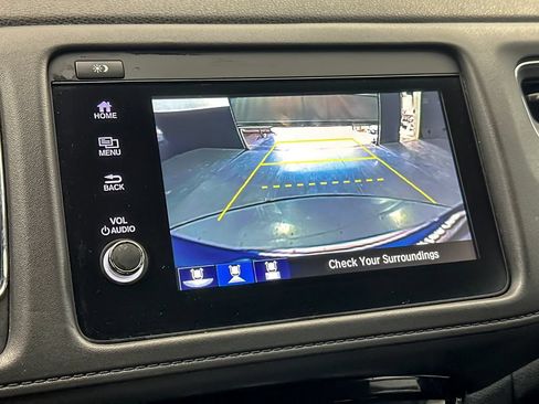 Used 2021 Honda HR-V EX image 18