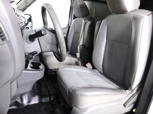Used 2016 Nissan NV 1500 SV RWD image 24
