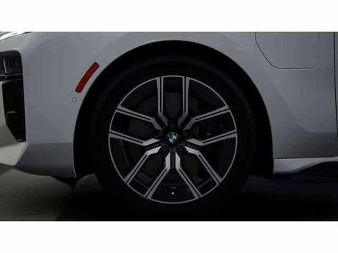 New 2026 BMW 750e xDrive w/ Executive Package AWD/4WD image 7