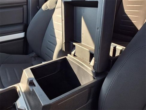 Used 2024 Toyota Tacoma TRD Sport image 52