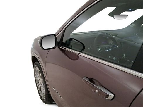 Certified 2024 GMC Acadia Denali w/ Super Cruise Package image 10