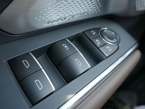 New 2026 GMC Acadia Denali Ultimate AWD/4WD image 19