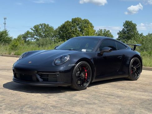 Used 2024 Porsche 911 Carrera GTS image 10