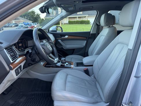 Used 2022 Audi Q5 2.0T Premium Plus AWD/4WD image 17