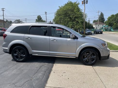 Used 2018 Dodge Journey Crossroad AWD/4WD image 3