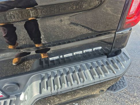 Certified 2025 GMC Sierra 1500 Denali image 31