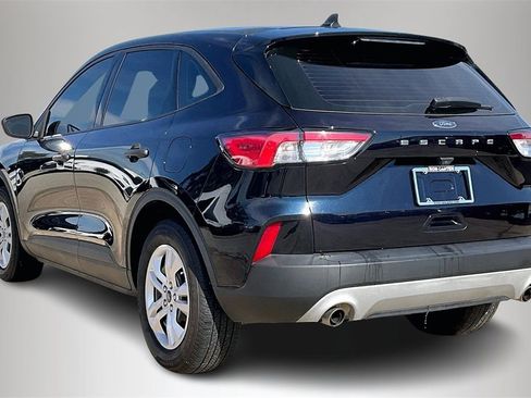 Certified 2021 Ford Escape S image 4