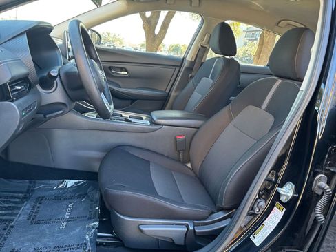 Used 2025 Nissan Sentra SV image 22