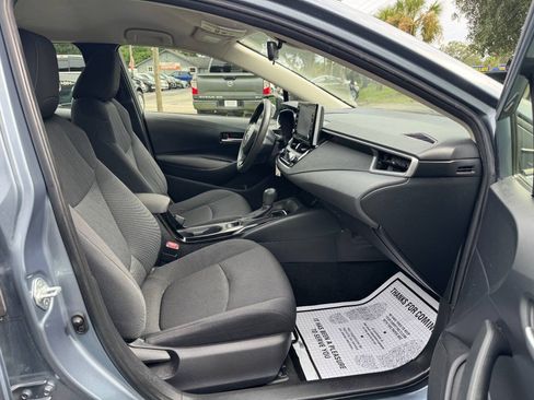 Used 2020 Toyota Corolla LE FWD image 16