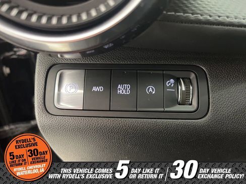 Certified 2025 Chevrolet Equinox LT w/ Convenience Package II AWD/4WD image 26
