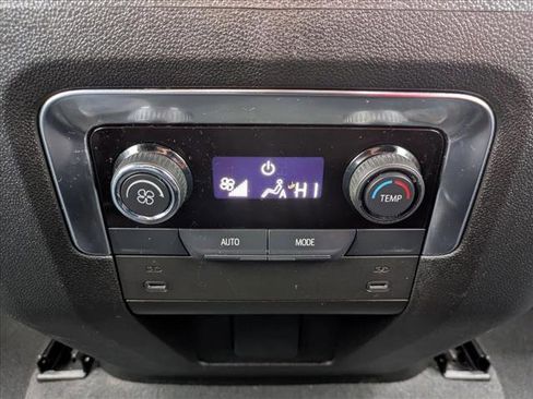 Used 2025 Chevrolet Tahoe LT image 17