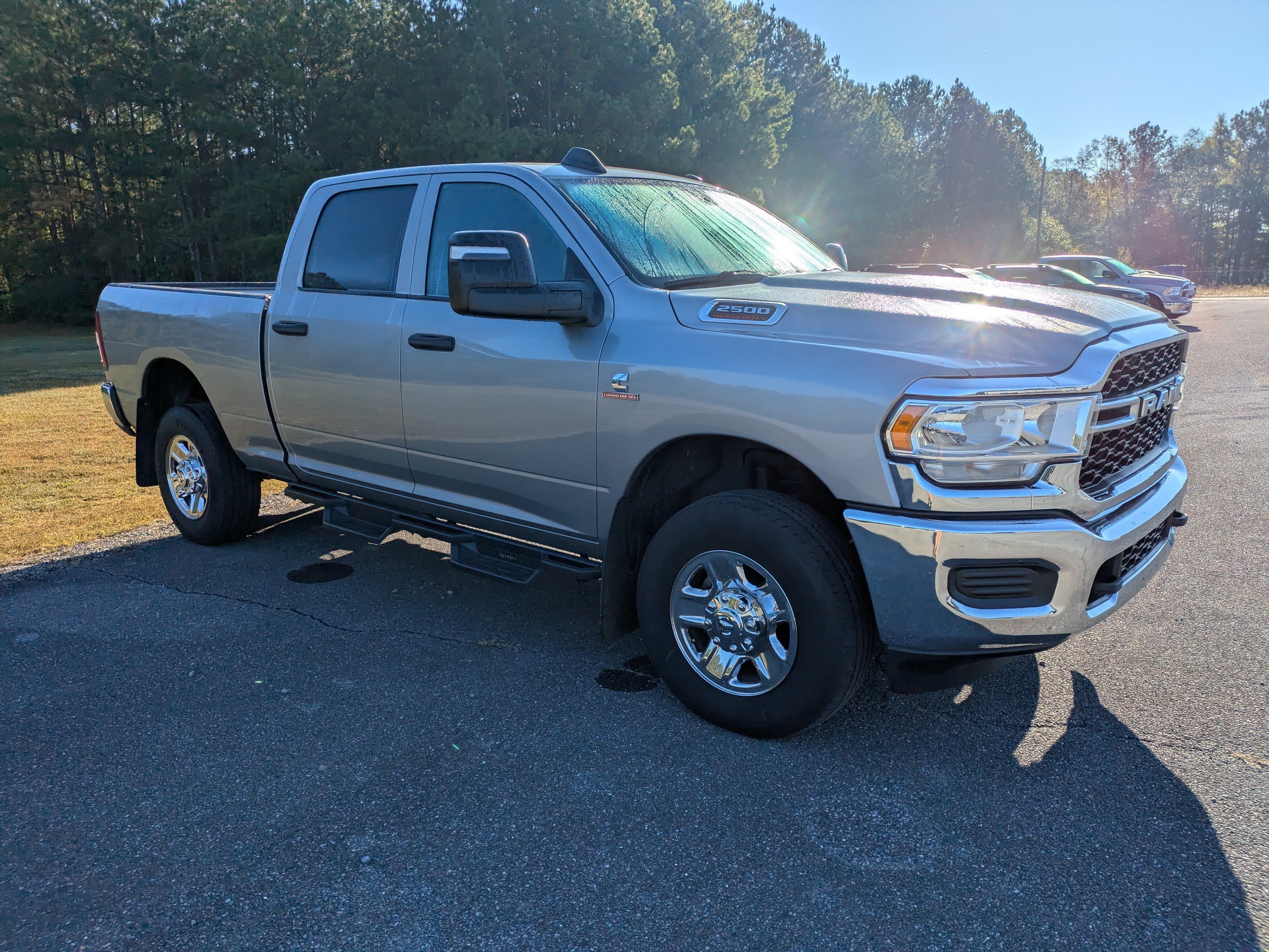 Used 2023 RAM 2500 Tradesman AWD/4WD image 1