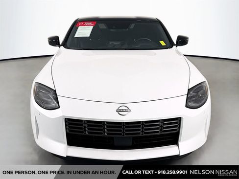 Certified 2024 Nissan Z Performance w/ Floor Mat Package RWD image 2