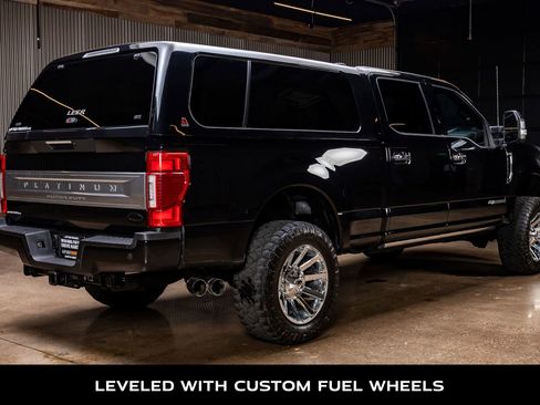 Used 2022 Ford F250 Platinum image 9