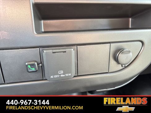 New 2026 Chevrolet Express 3500 image 25