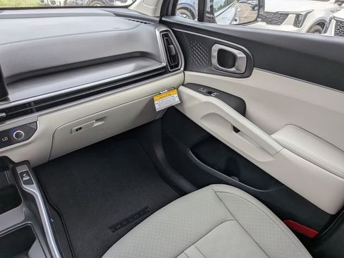New 2026 Kia Sorento S FWD image 16