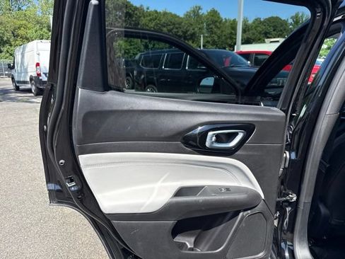Used 2025 Jeep Compass Limited AWD/4WD image 33