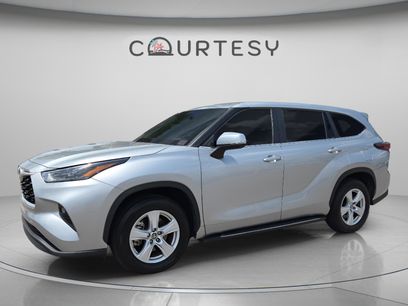Certified 2024 Toyota Highlander LE