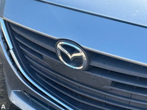 Used 2016 MAZDA MAZDA3 i Sport w/ Preferred Equipment Package image 7