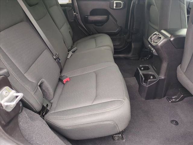 Used 2021 Jeep Wrangler Unlimited Sport AWD/4WD image 18