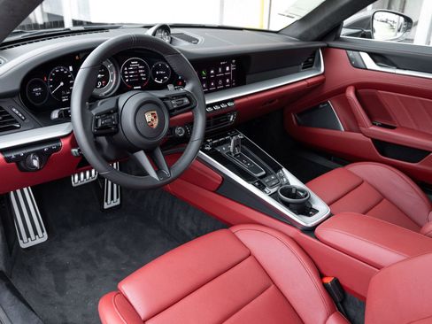 Certified 2025 Porsche 911 Turbo S AWD/4WD image 4