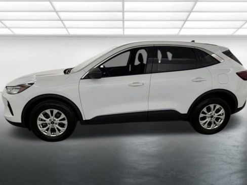 Used 2023 Ford Escape Active w/ Tech Pack #1 image 3