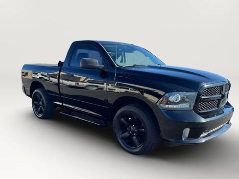 Used 2014 RAM 1500 Express AWD/4WD image 4