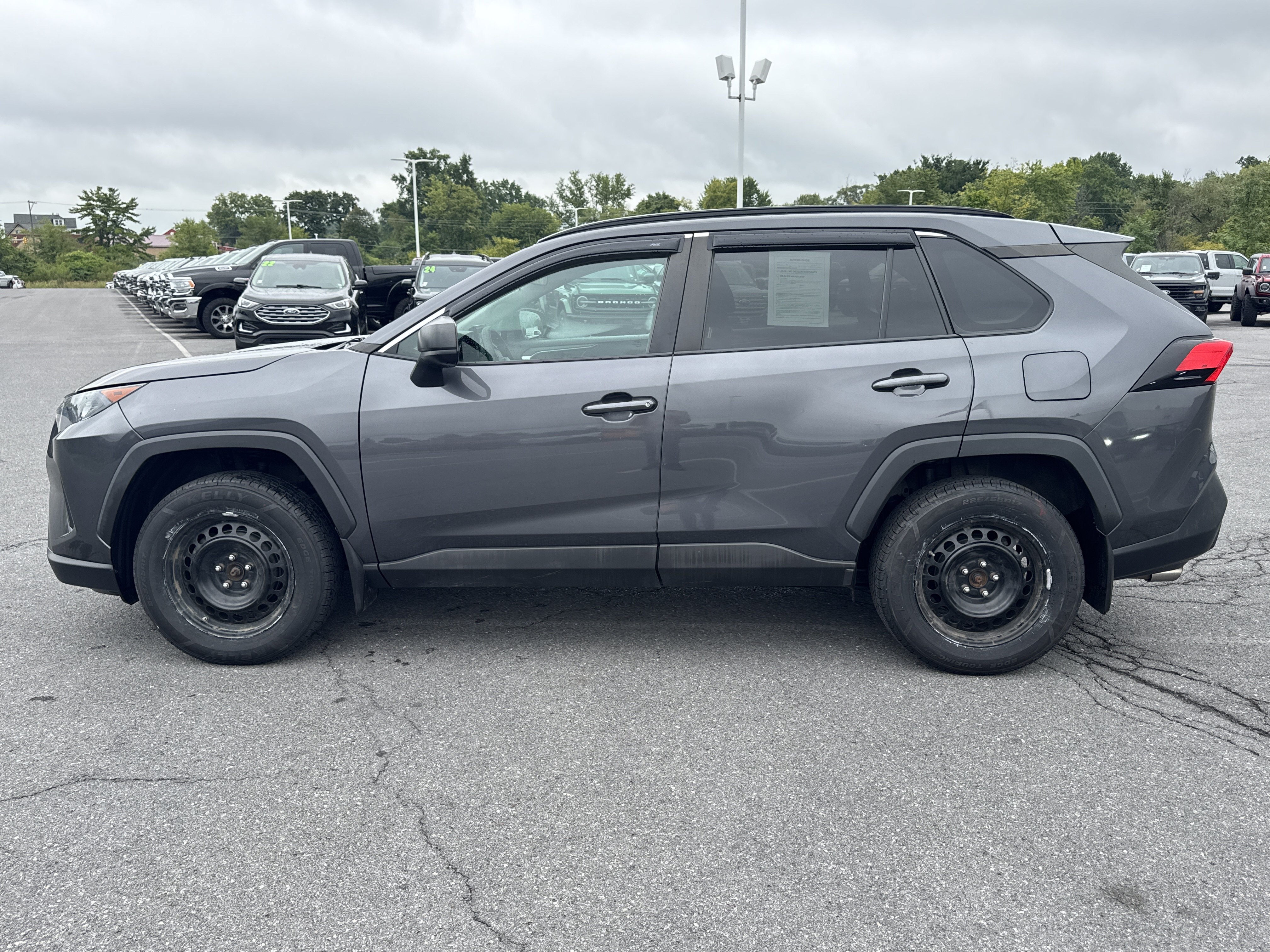 Used 2020 Toyota RAV4 LE w/ All Weather Liner Package AWD/4WD image 7