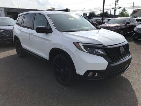 Used 2021 Honda Passport Sport image 7