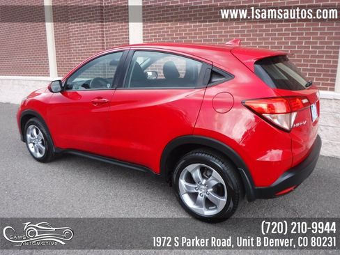 Used 2018 Honda HR-V LX image 4