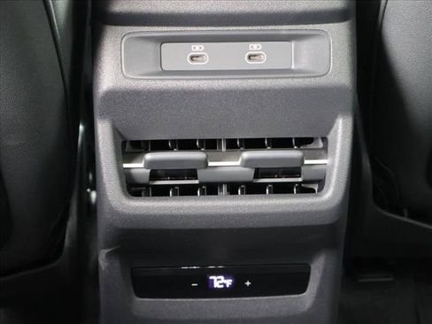 New 2026 Audi Q3 quattro 2.0T AWD/4WD image 18