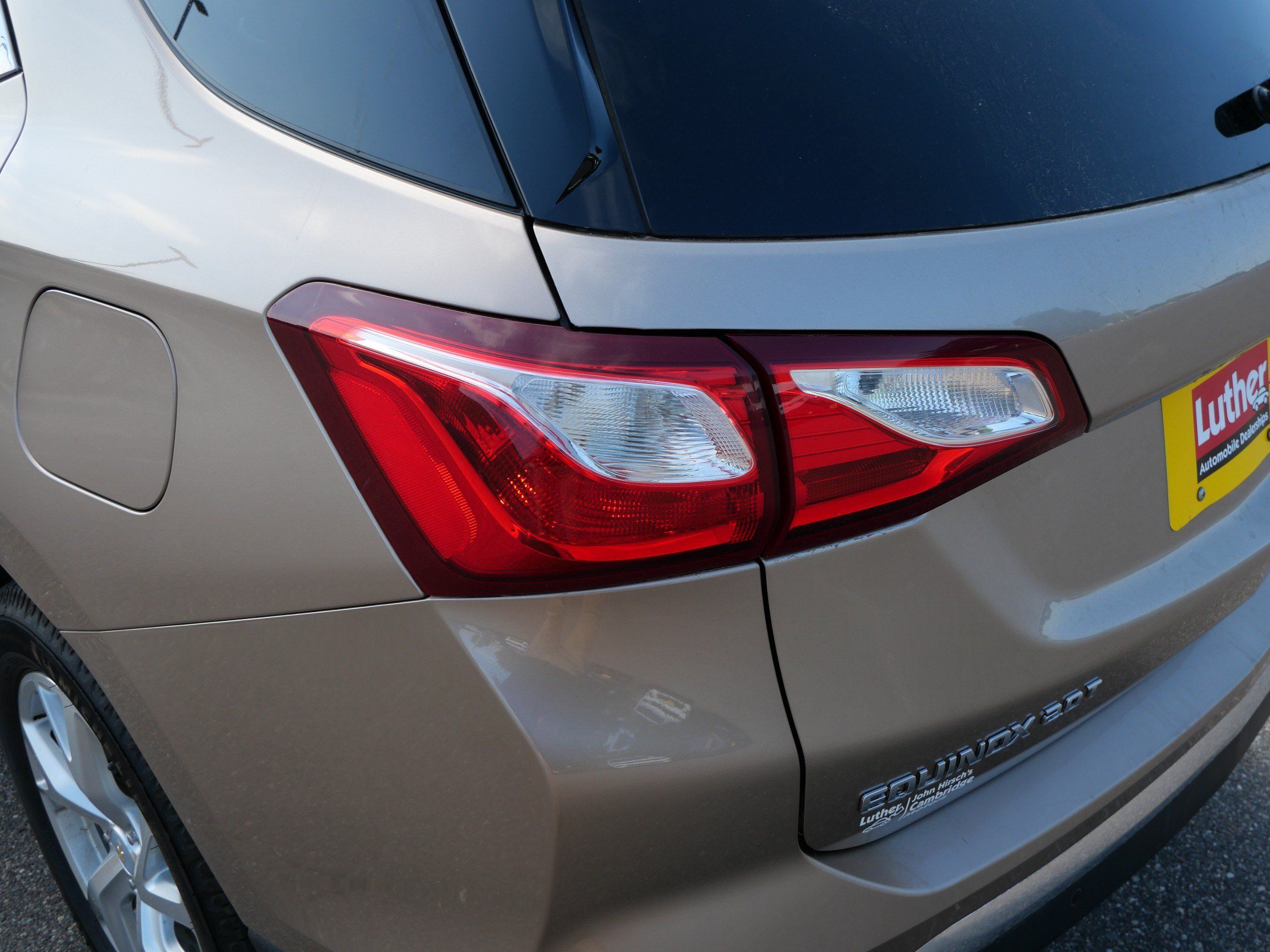 Used 2019 Chevrolet Equinox LT AWD/4WD image 17