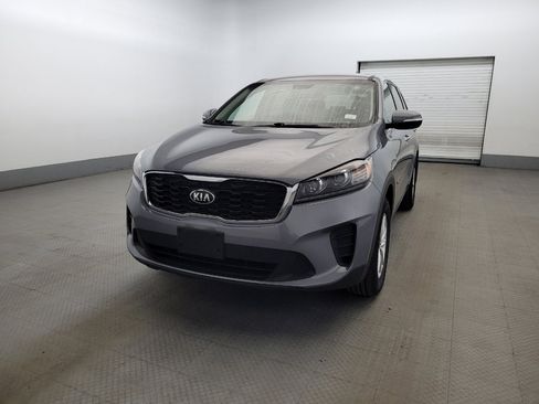 Used 2020 Kia Sorento LX FWD image 15