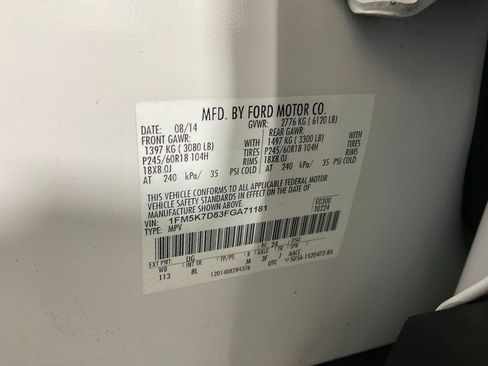 Used 2015 Ford Explorer XLT w/ Equipment Group 201A FWD image 27