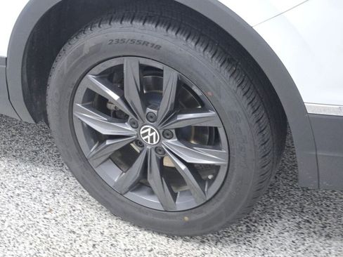 Used 2024 Volkswagen Tiguan Wolfsburg Edition image 17