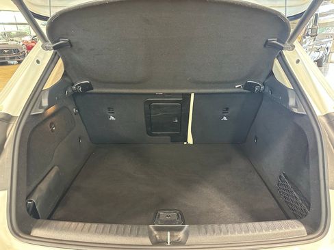 Used 2019 Mercedes-Benz GLA 250 4MATIC image 39