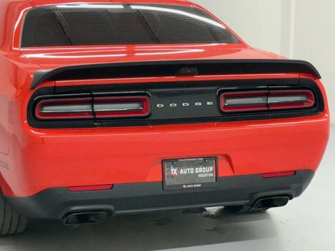 Used 2023 Dodge Challenger SRT Hellcat RWD image 16