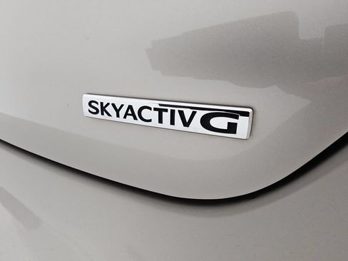 Used 2024 MAZDA MAZDA3 s FWD image 43