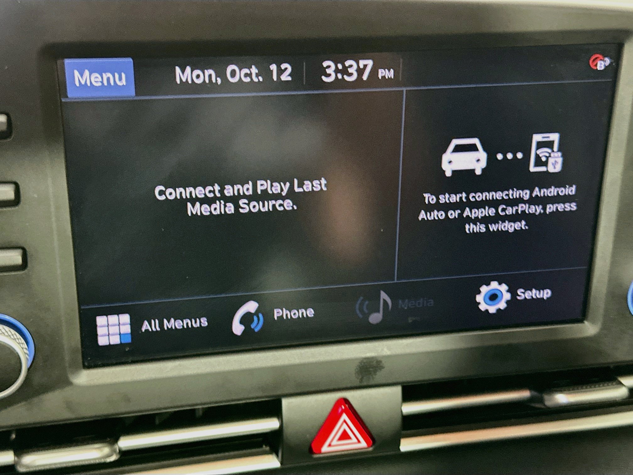 Used 2023 Hyundai Elantra SEL w/ Preferred Accessory Package FWD image 21