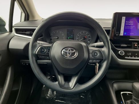 Used 2024 Toyota Corolla LE FWD image 12