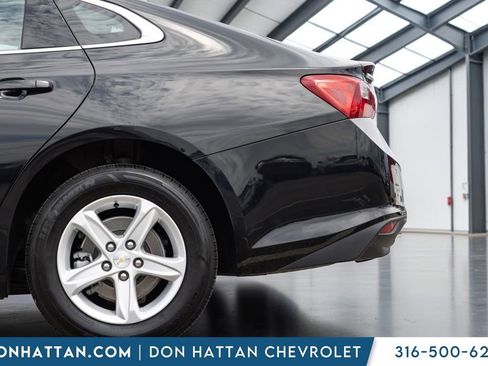 Used 2024 Chevrolet Malibu LT FWD image 29