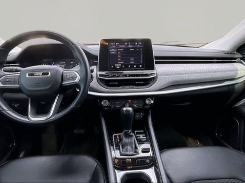 Used 2022 Jeep Compass Latitude w/ Sun and Sound Group image 7